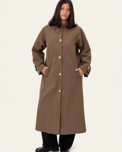 Avaic trenchcoat