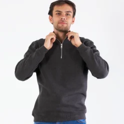 Basic half zip