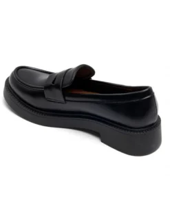 Clara loafers