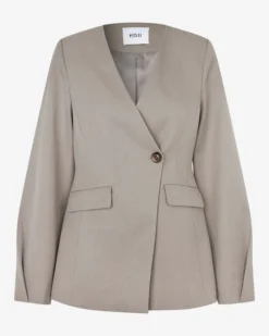 ENRAYE BLAZER