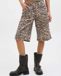 JXSARAH ERIN BAGGY MW SHORTS