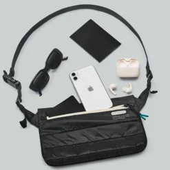Lightweight bumbag