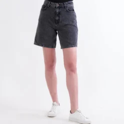 Maggie tb shorts