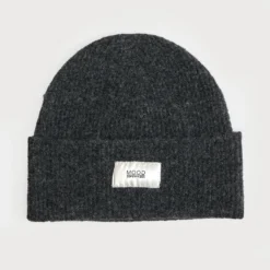 Mondi knit beanie