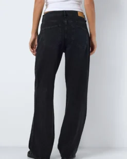 NMALEXA REGULAR JEANS