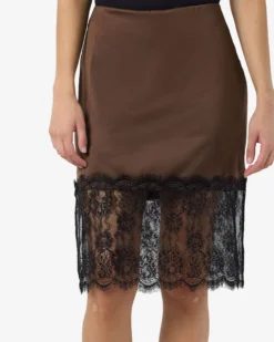 NMINFERNO SATIN LACE SKIRT