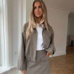 Sarahic short jacket