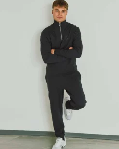 William half zip
