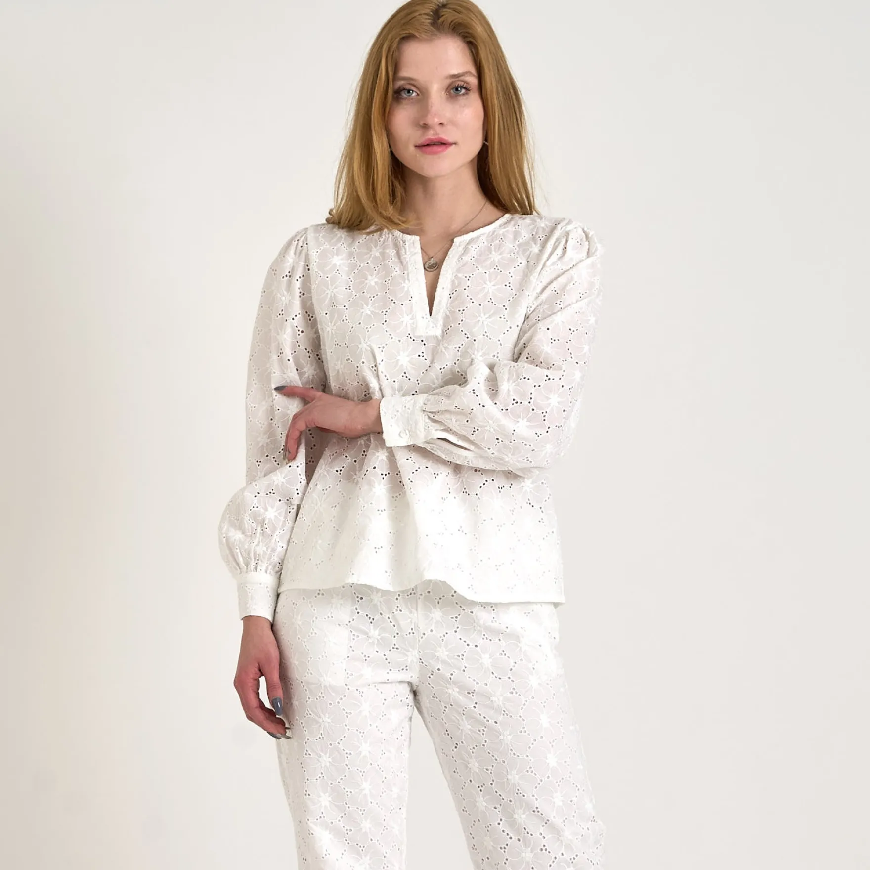 Zenia embroidery ls